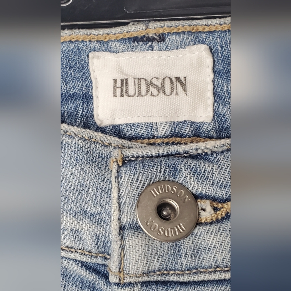 HUDSON size 32- Blue Jeans Light Wash - Picture 10 of 13